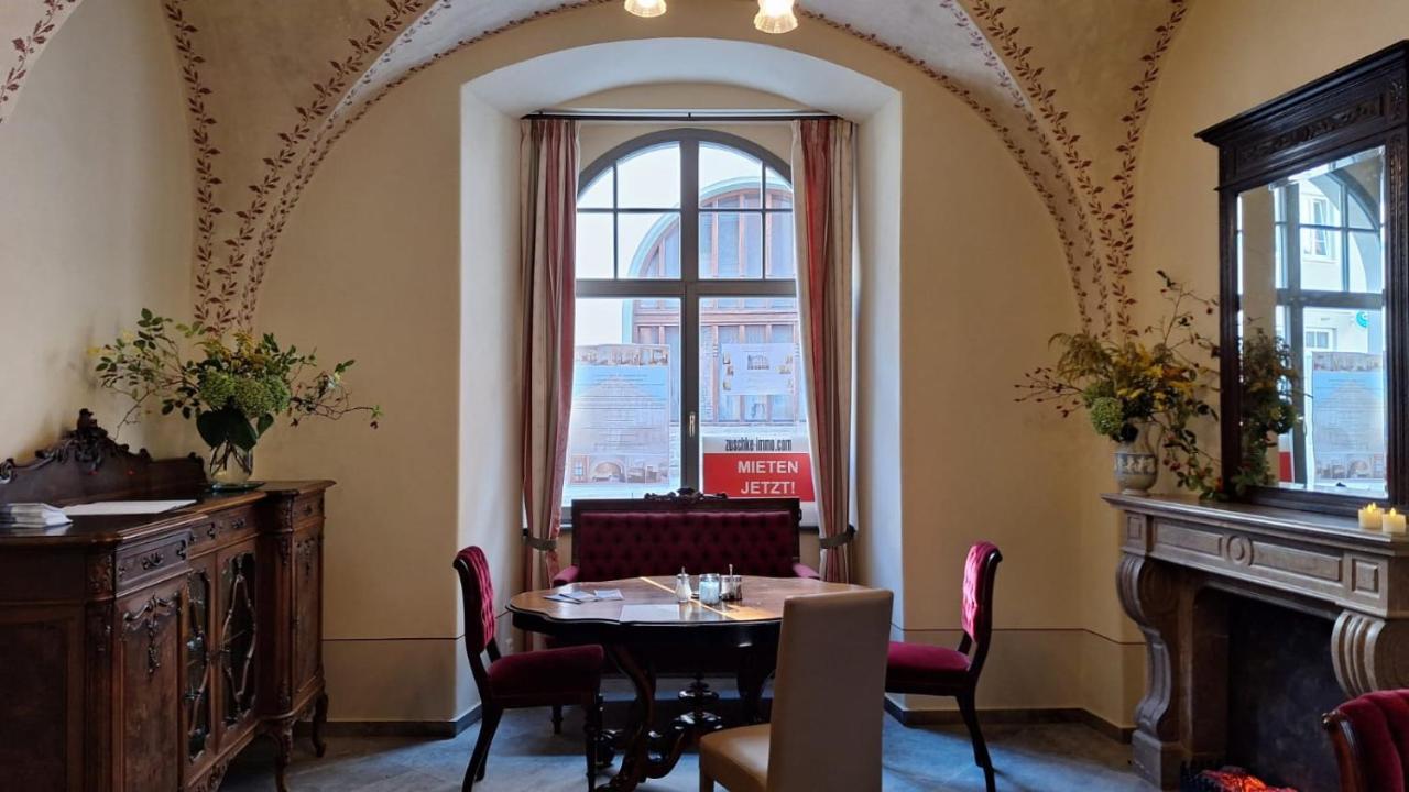 Stadtpalais Familien-Suite 4 Zimmer Mit Galerie Maximal 6 Personen Budyšín Exteriér fotografie