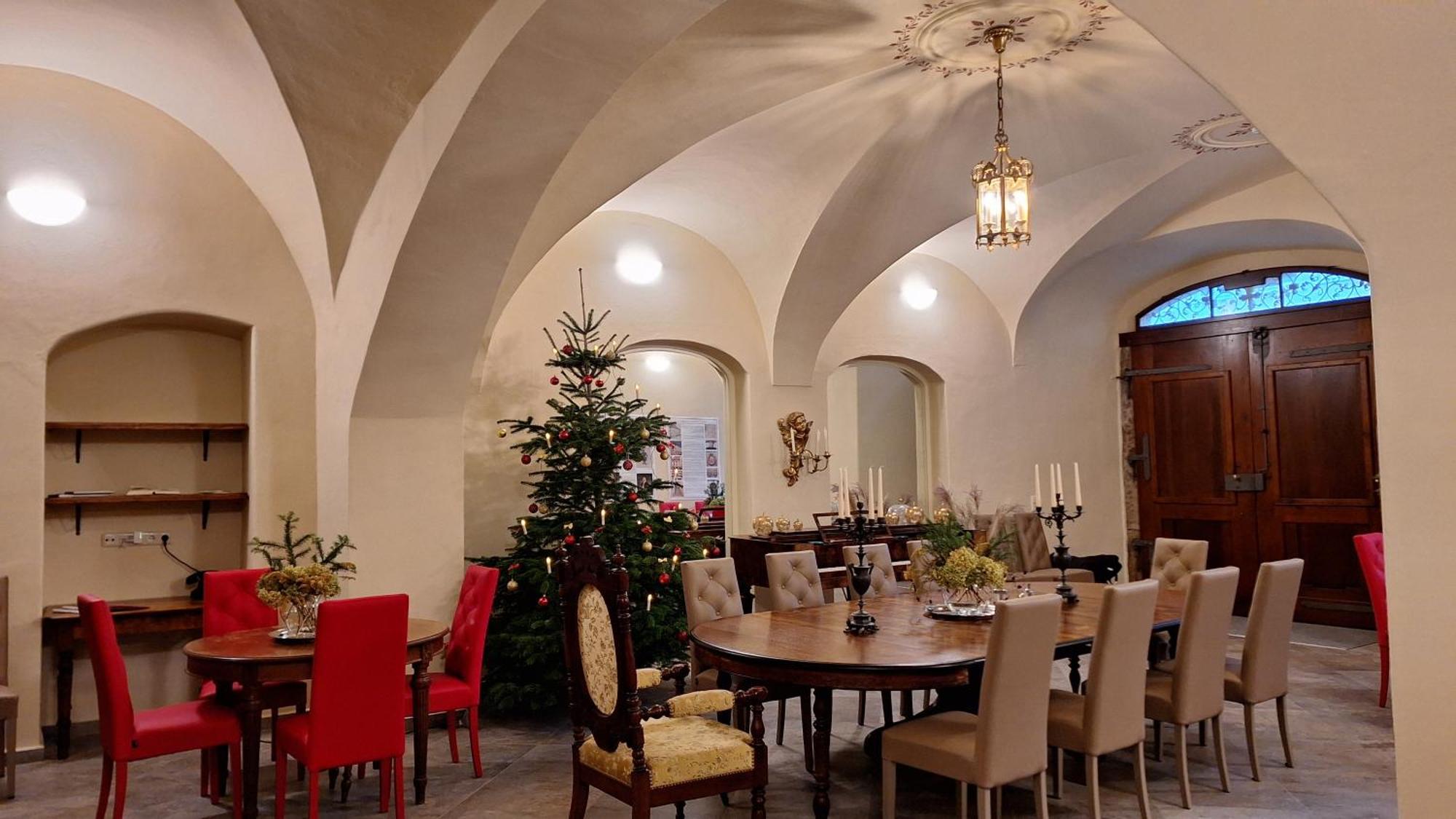 Stadtpalais Familien-Suite 4 Zimmer Mit Galerie Maximal 6 Personen Budyšín Exteriér fotografie
