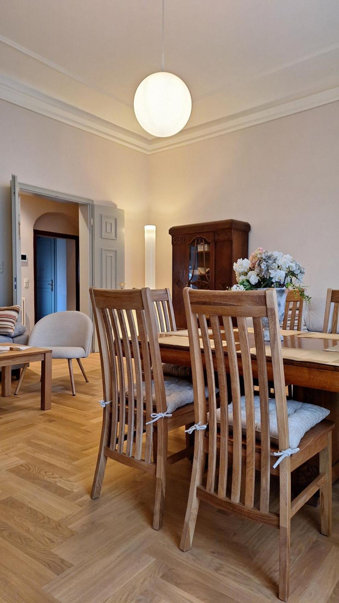 Stadtpalais Familien-Suite 4 Zimmer Mit Galerie Maximal 6 Personen Budyšín Exteriér fotografie