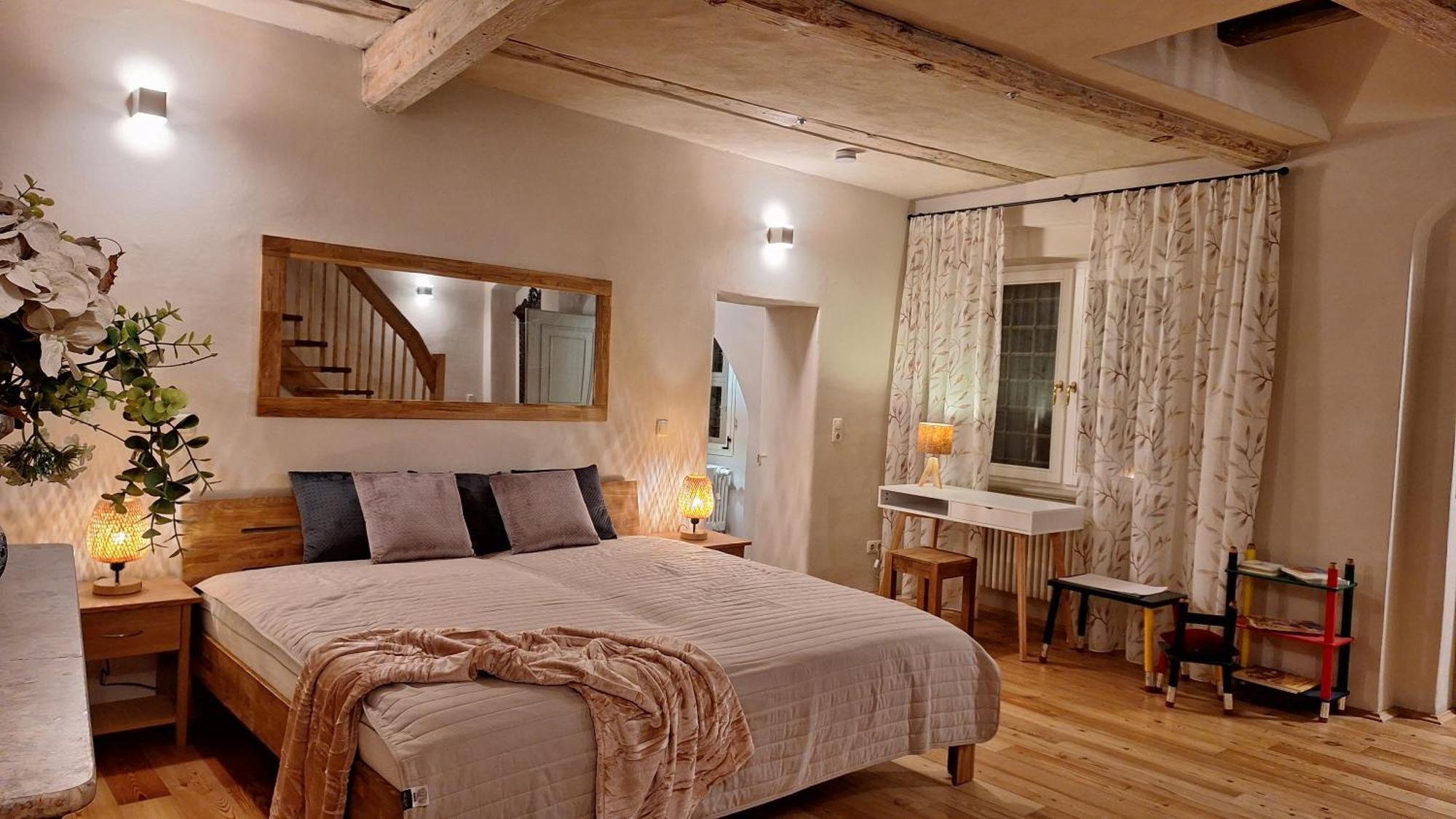 Stadtpalais Familien-Suite 4 Zimmer Mit Galerie Maximal 6 Personen Budyšín Exteriér fotografie