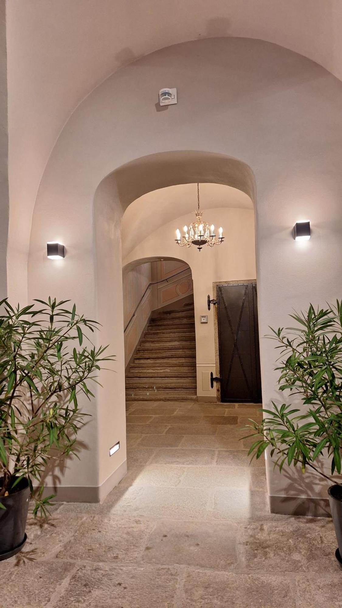 Stadtpalais Familien-Suite 4 Zimmer Mit Galerie Maximal 6 Personen Budyšín Exteriér fotografie
